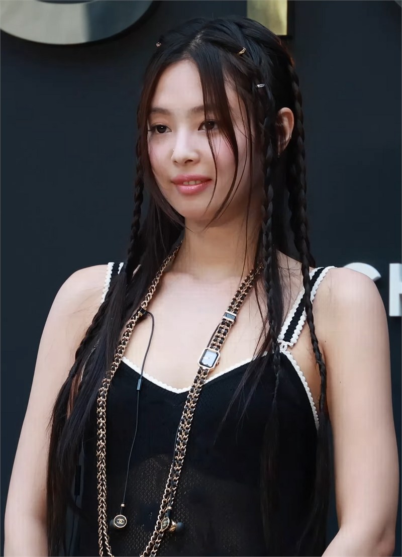 JENNIE at a Chanel Coco Crush photocall event, July 2024